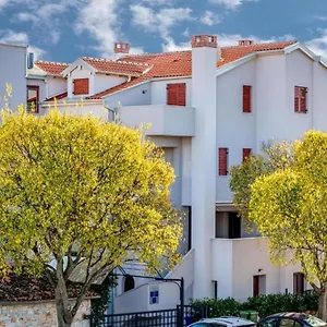 3* Gostinjska kuća Val